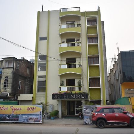 Hotel Suraj Balasore Esterno foto