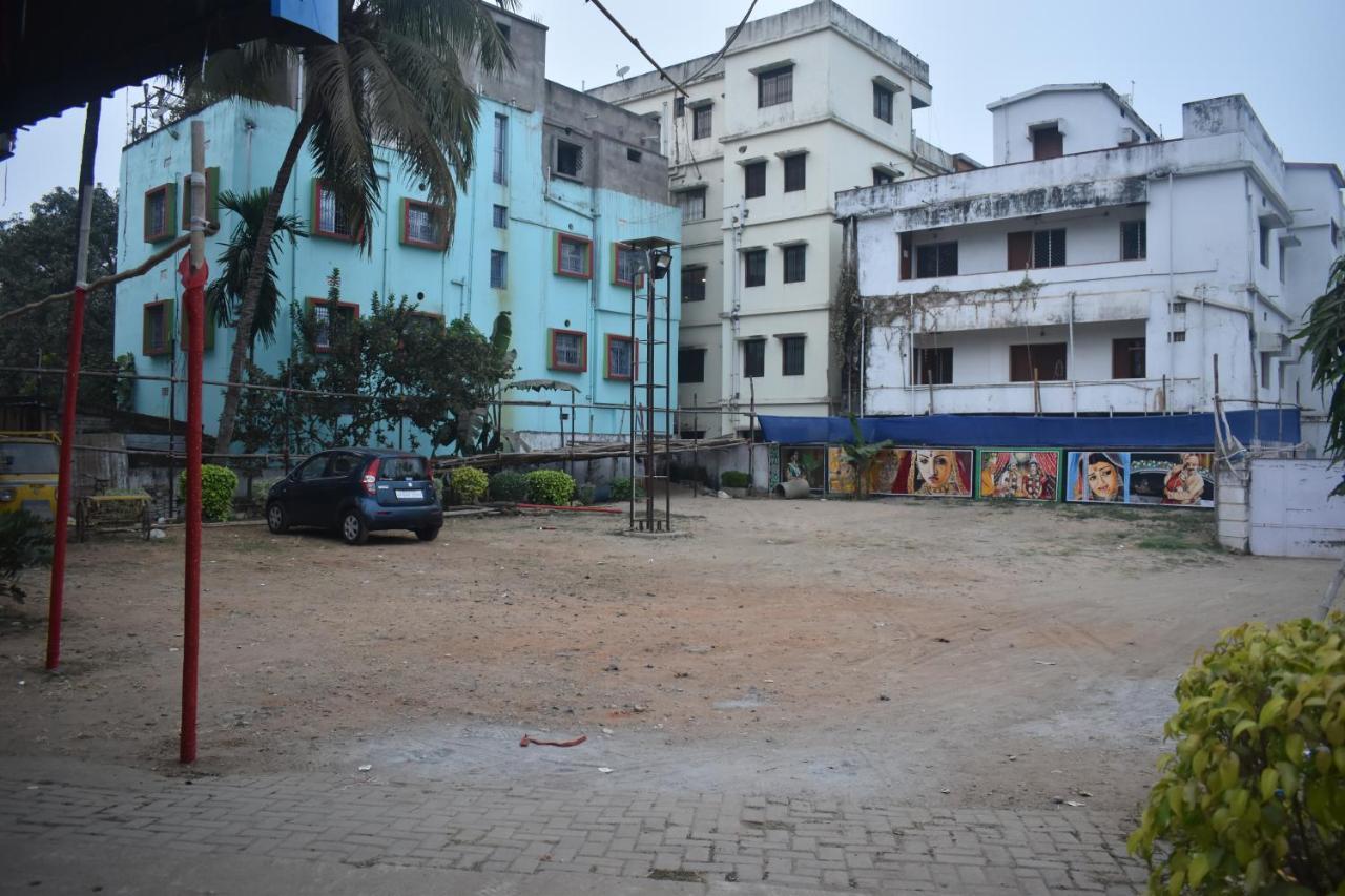 Hotel Suraj Balasore Esterno foto
